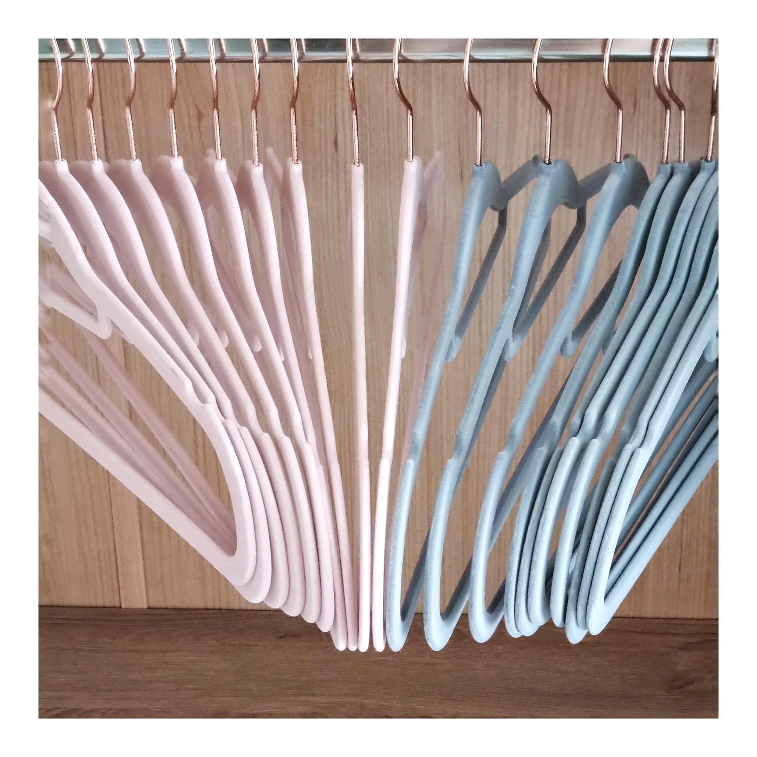 Velvet Anti-slip hangers with rose gold hooks - 20 pack (3)