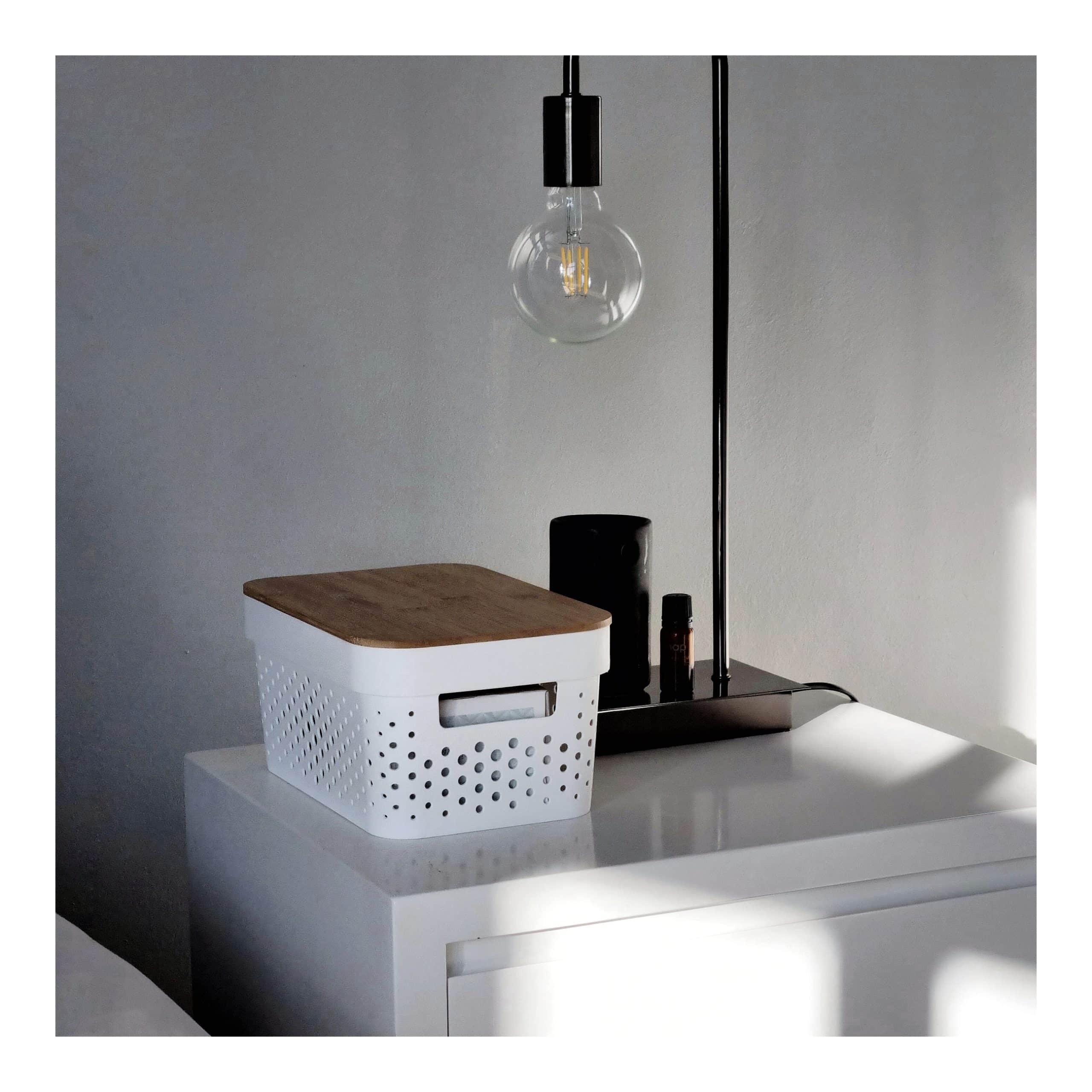 White storage bin with bamboo lid (4)