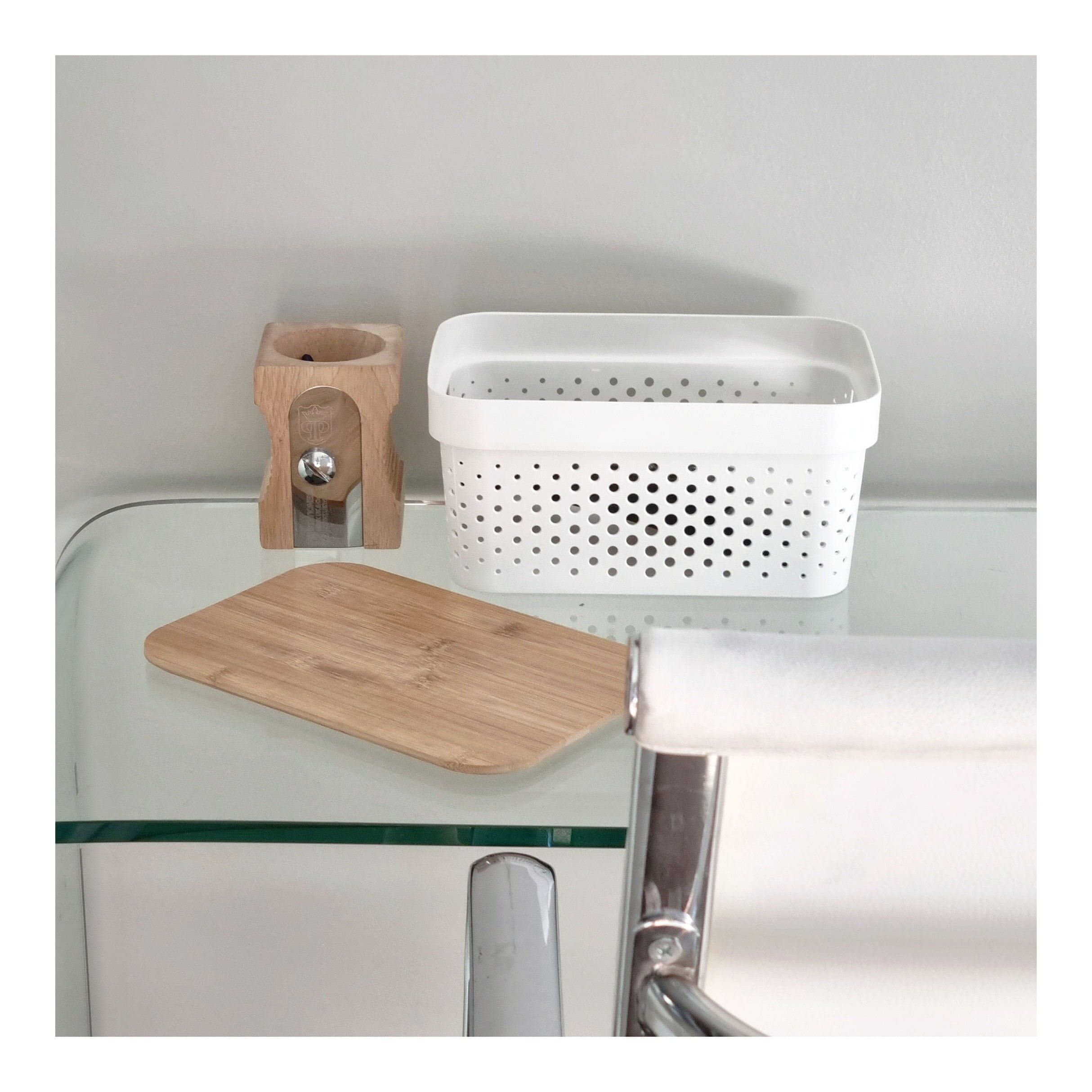 White storage bin with bamboo lid (7)