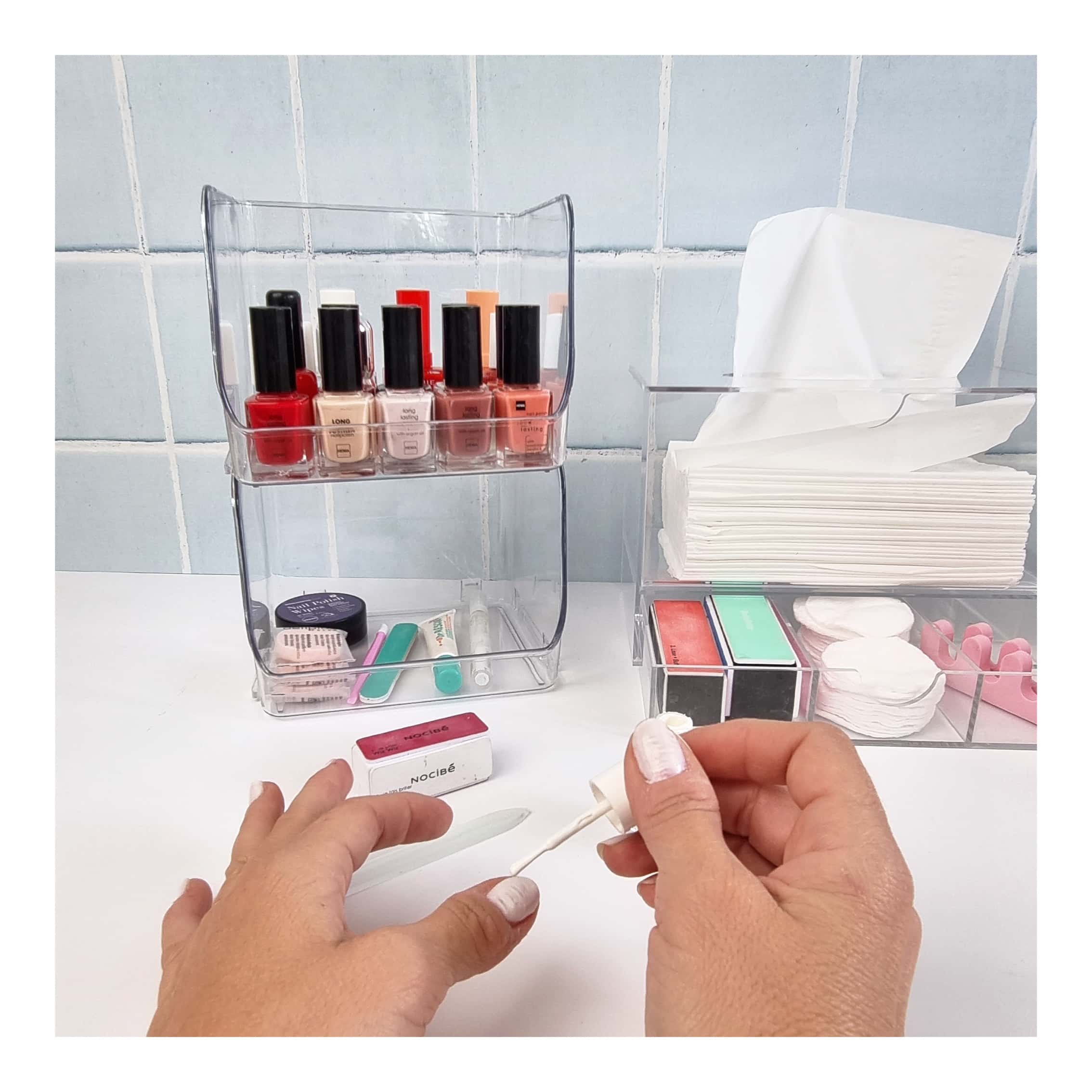 U-shaped stackable clear storage bins (6)