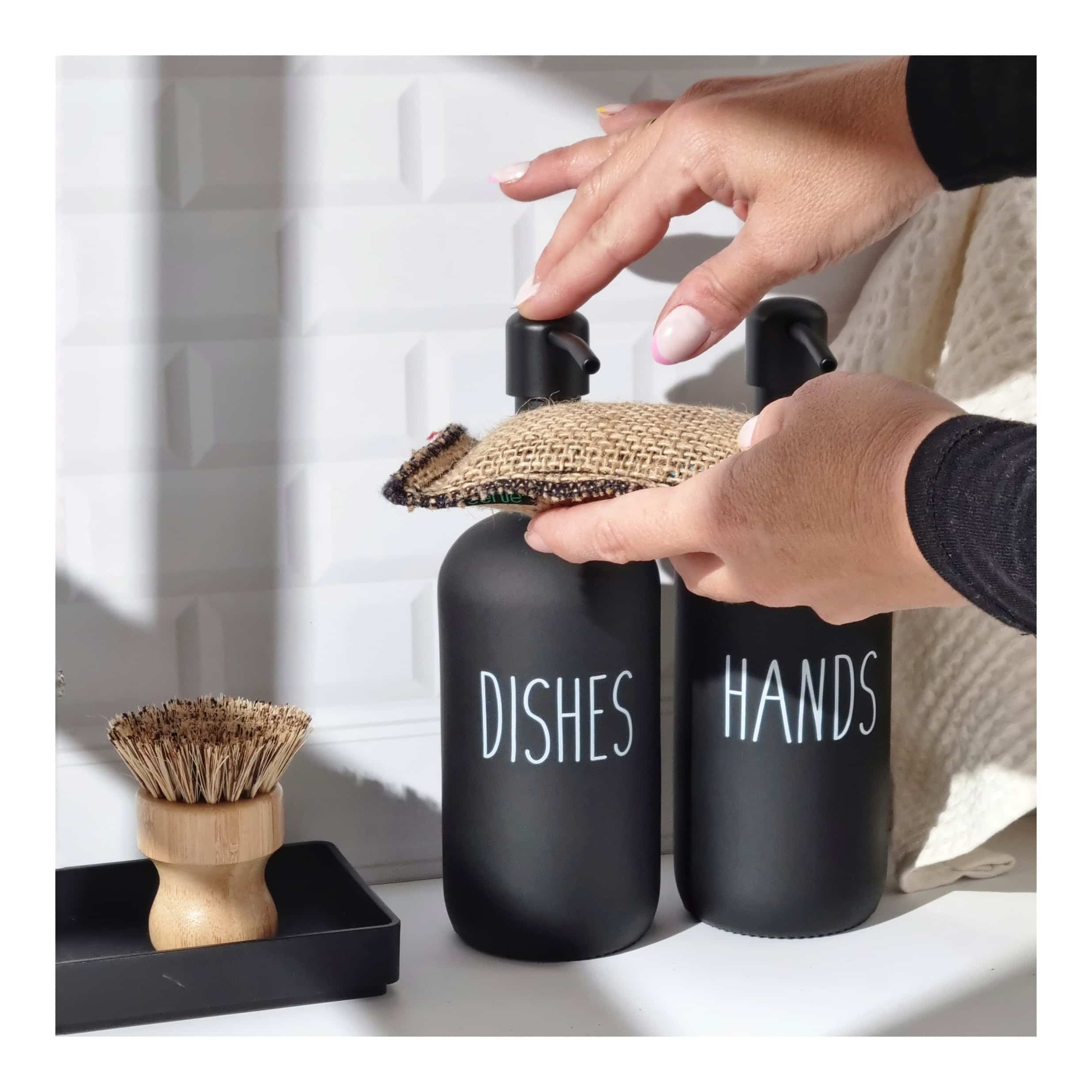 Hands & Dishes Pump bottles with bamboo tray