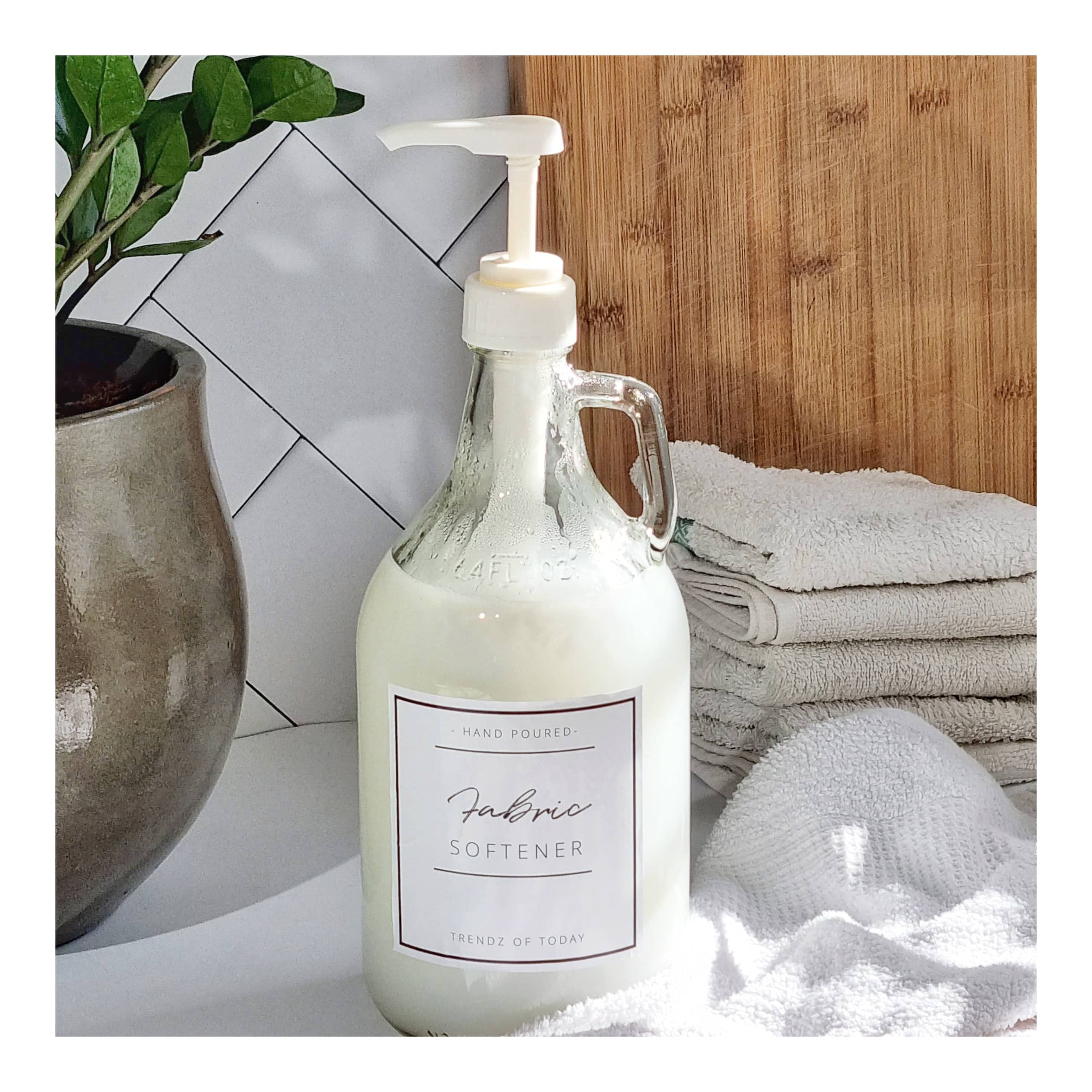 2L Glass Gallon Bottle with pump lid