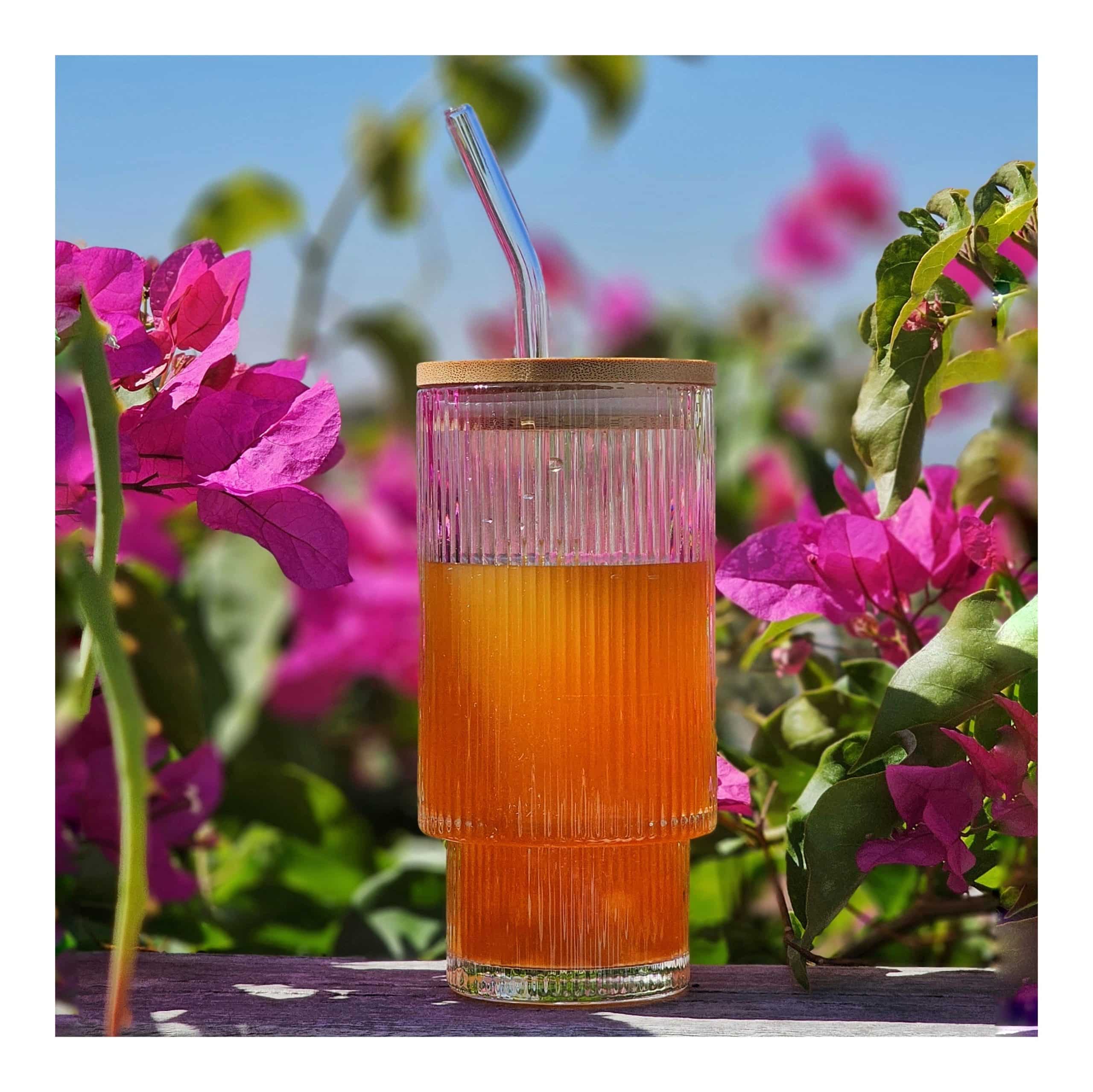 Pack of 4 Ribbed Drinking Glasses with Bamboo lids