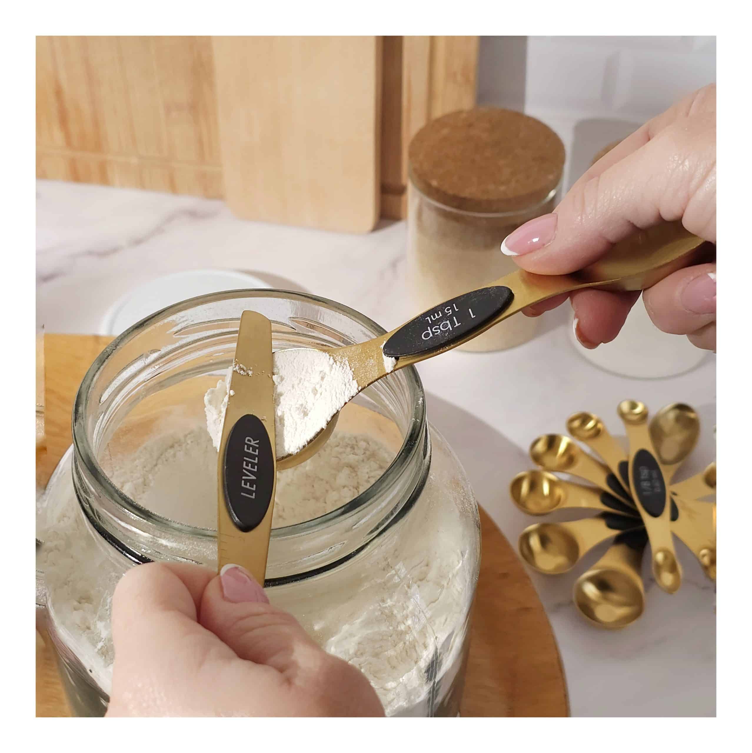 Set of Magnetic Measuring Spoons