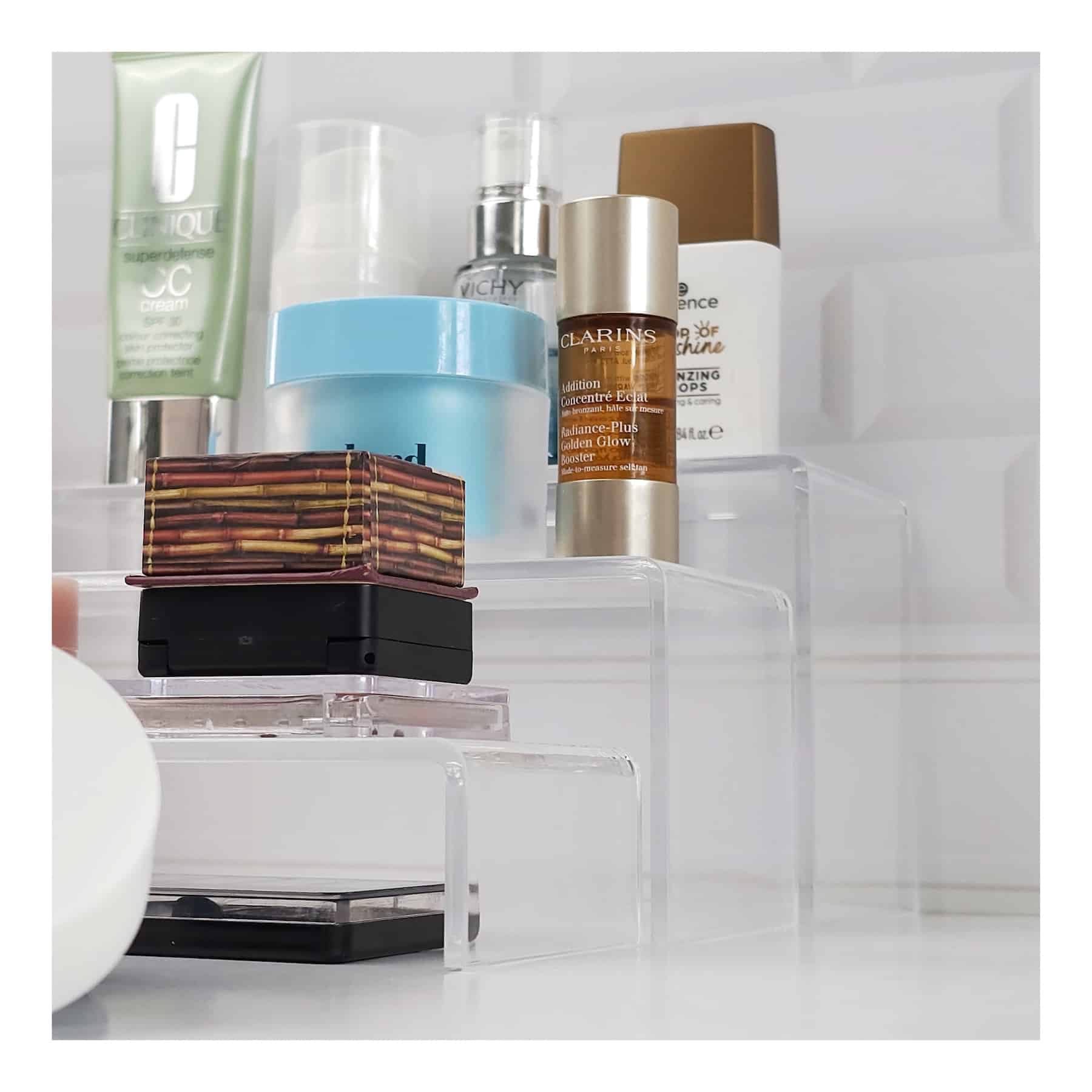 Set of 3 shelf risers (3)